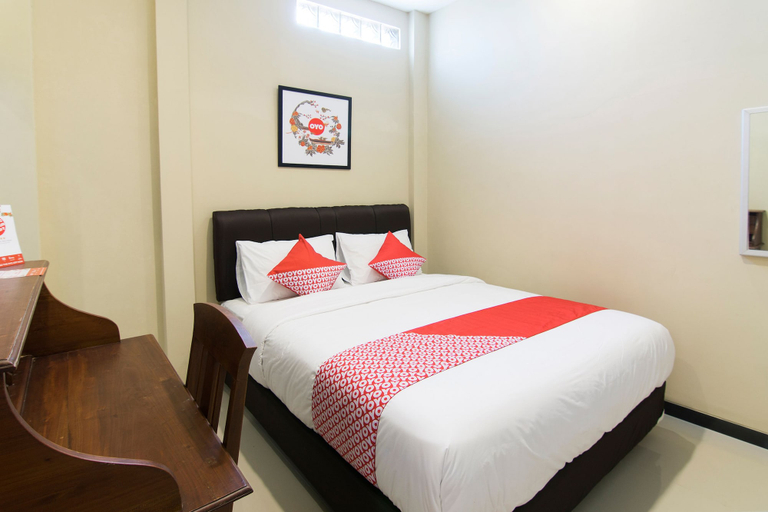 Bedroom 1, Super OYO 890 Dewi Fortuna Guest House, Sleman
