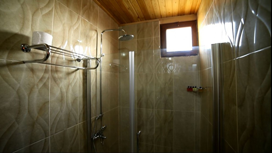 Bathroom 4, Gököz Natural Park, Keles
