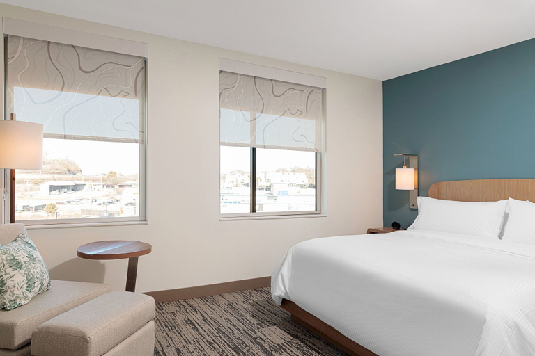 Bedroom 5, Element by Marriott Nashville Vanderbilt West End, Davidson