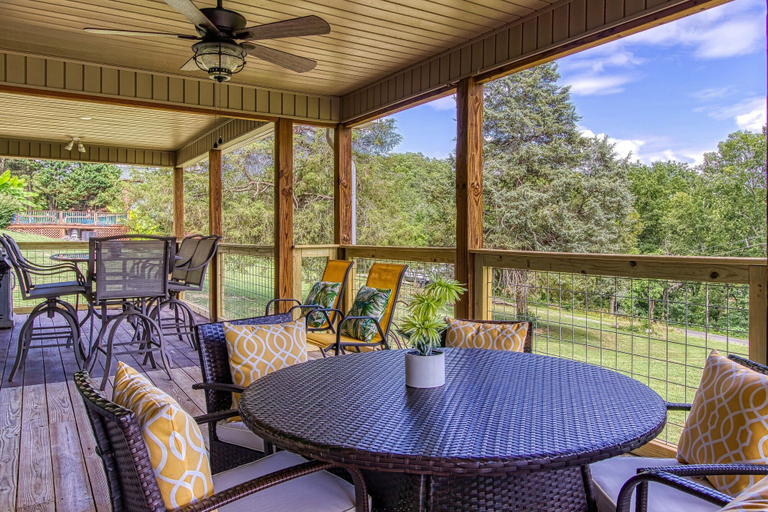 Food & Drinks 4, Rustic River Lodge by HoneyBearCabins, Sevier