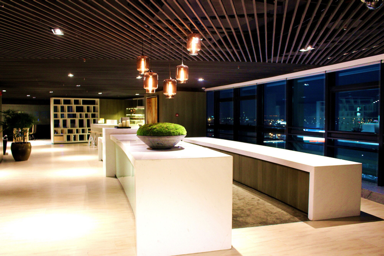 Public Area 4, Hyatt House Shenzhen Airport, Shenzhen