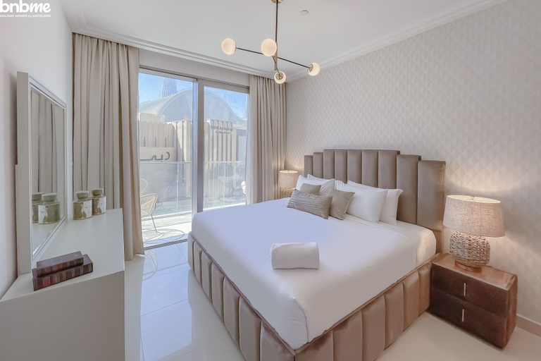 Bedroom 2, 1B-Boulevard Point-203 by Bnb homes, Dubai