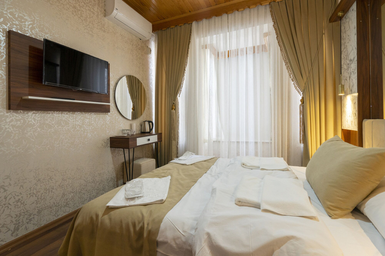 Bedroom 4, Candy Boutique, Fatih