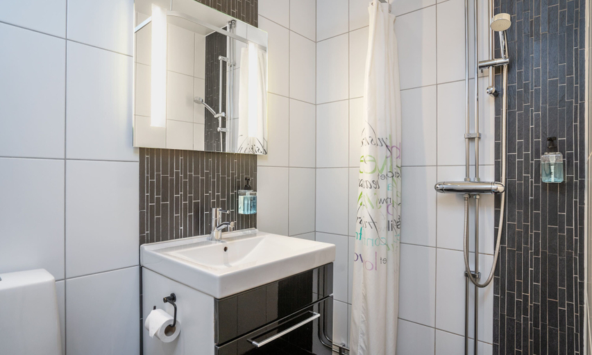 Bathroom 5, Thon Hotel Kungsbron, Stockholm