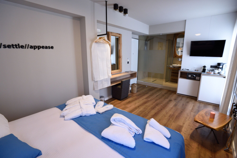 Bedroom 4, Magnifique Luxury Suites, Central Macedonia