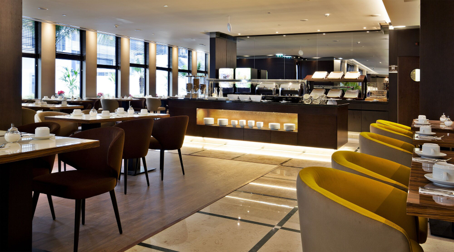 Food & Drinks 5, TURIM Marquês Hotel, Lisbon