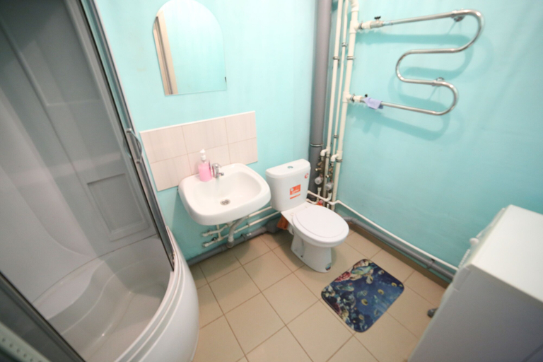 Bathroom, Komsomolskaya 15 - 352, Ufimskiy rayon