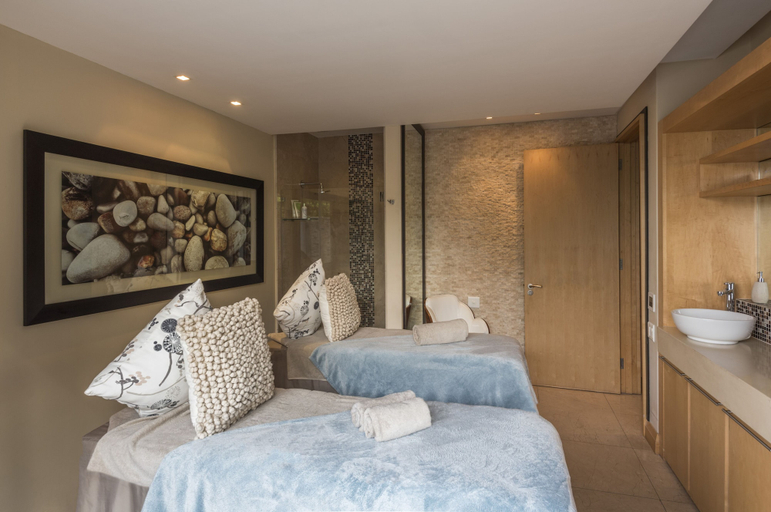 Bedroom 3, No5 Boutique Art Hotel by Mantis, Nelson Mandela Bay