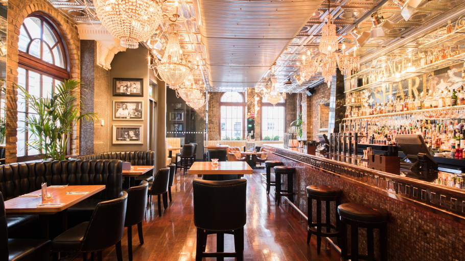 Food & Drinks 5, Angel's Share Hotel, Edinburgh