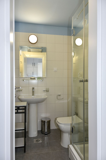 Bathroom 4, Osten Art Hotel, Skopje