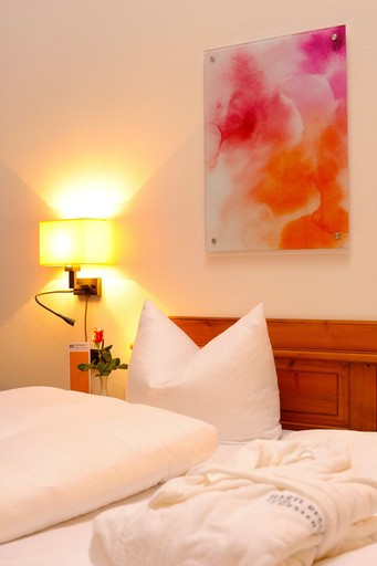 Bedroom 4, Hotel Fürstenhof, Passau