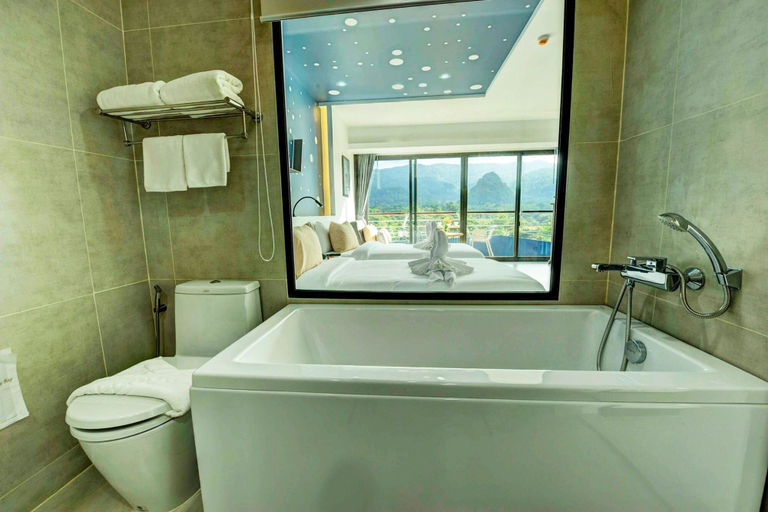 Bathroom 5, Splendid Hotel Khaoyai, Pak Chong