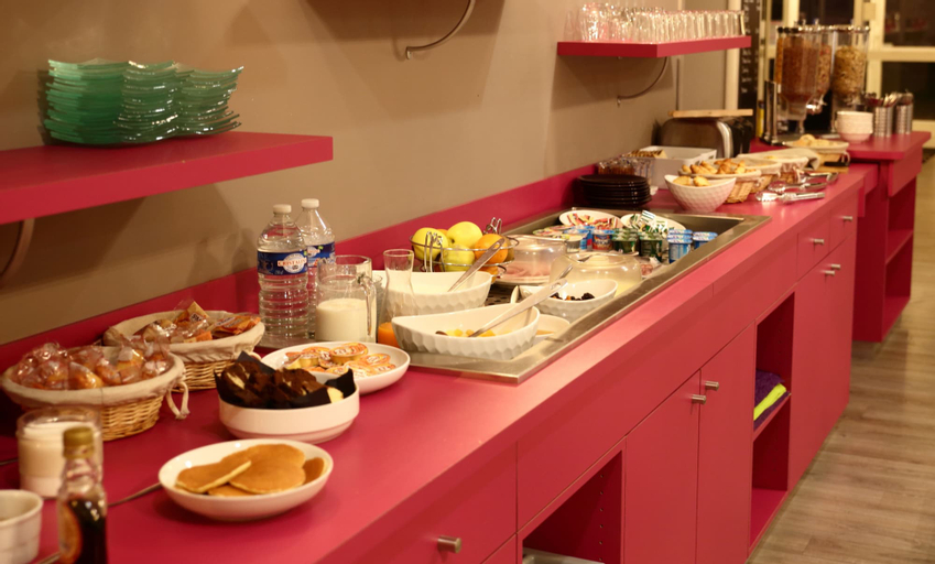 Food & Drinks 14