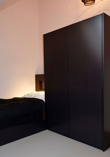 Bedroom 4, Le Presbytère, Liège
