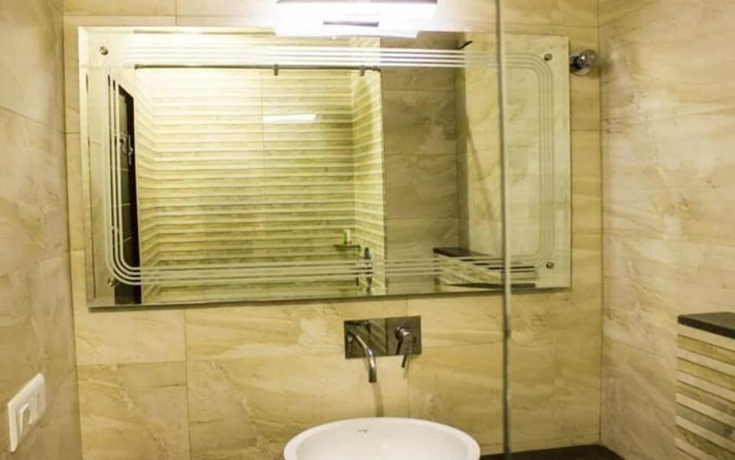 Bathroom 2, Pandya Niwas, Jaipur