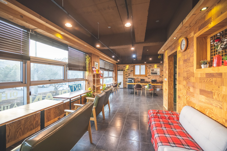 Food & Drinks 5, B&F Hotel, Yeosu