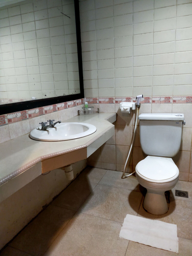 Bathroom 5, Hotel Sofia Juanda Surabaya, Surabaya