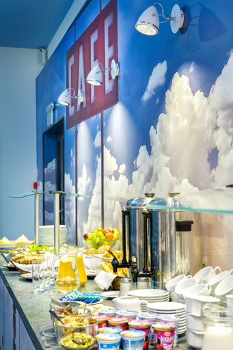 Food & Drinks 5, Automobil Hotel, Kraków City