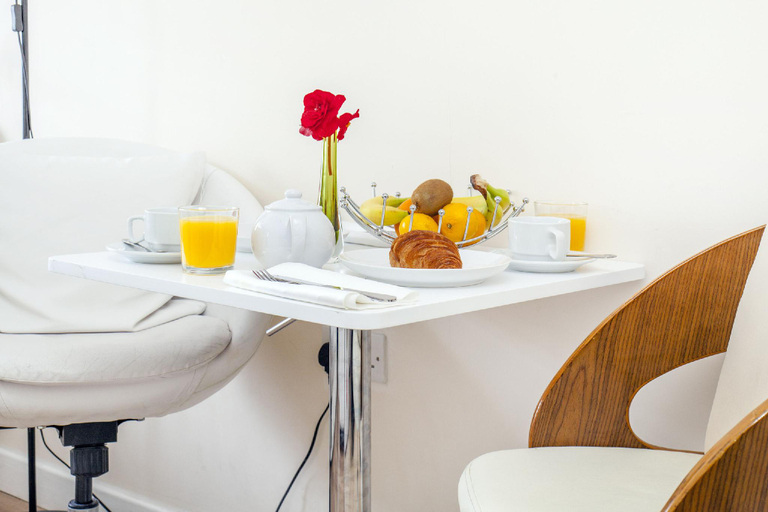 Others 4, TH Serviced Apartment London, London