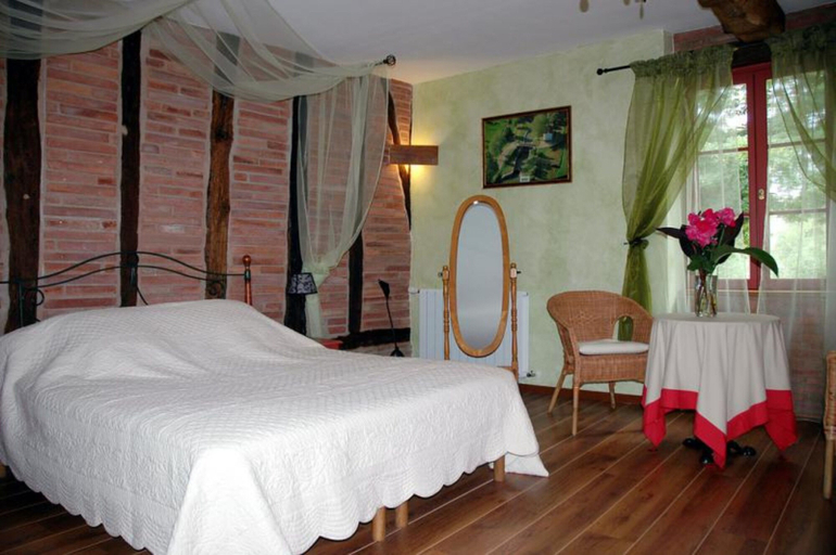 Bedroom 3, Chambres d'hôtes Les Douves, Haute-Garonne