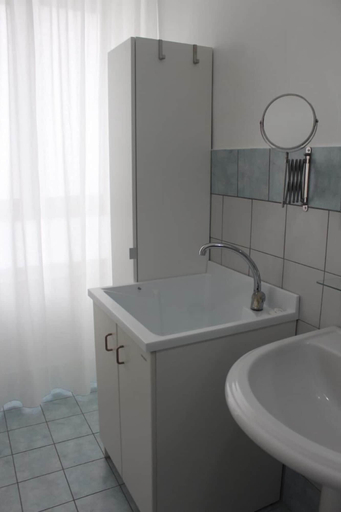 Bathroom 4, Affittacamere La Traversa, Caltanissetta