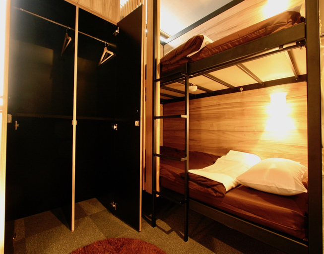 Bedroom 4, Namba Guesthouse HIVE - Hostel, Osaka
