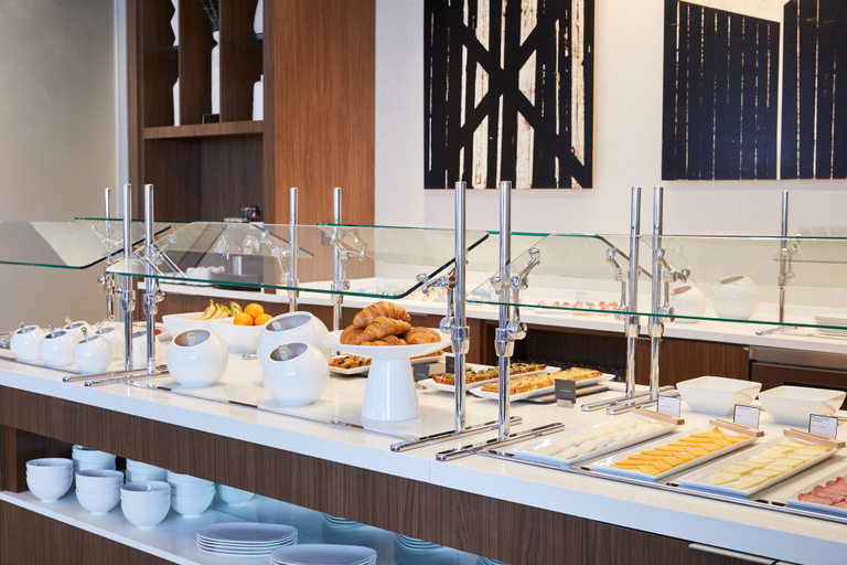 Food & Drinks 5, AC Hotel Raleigh North Hills, Wake