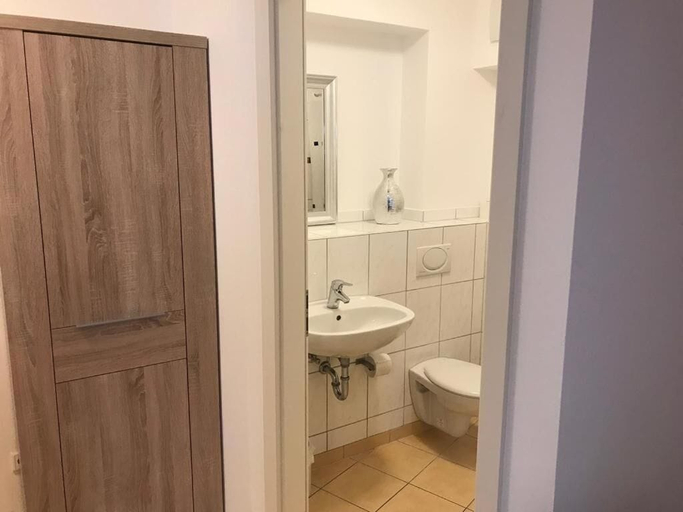 Bathroom 5, Draiser Hof, Mainz