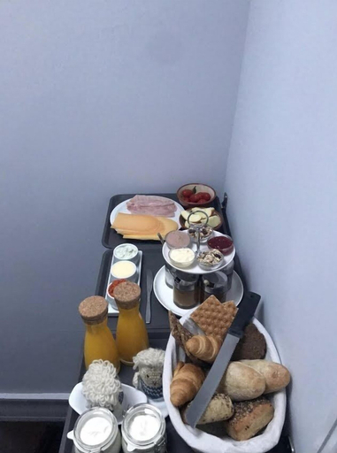 Food & Drinks 5, Bed and Breakfast The Rose, Haarlem