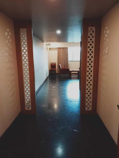 Others 5, Hotel Ambrosia, Thane