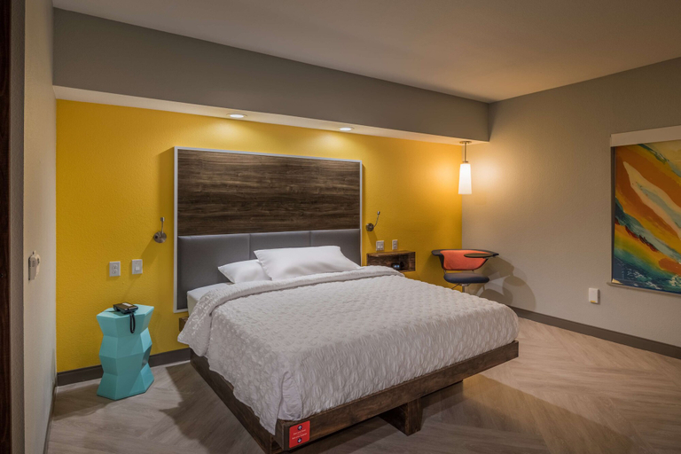 Bedroom 3, Tru by Hilton Garland Richardson, Dallas