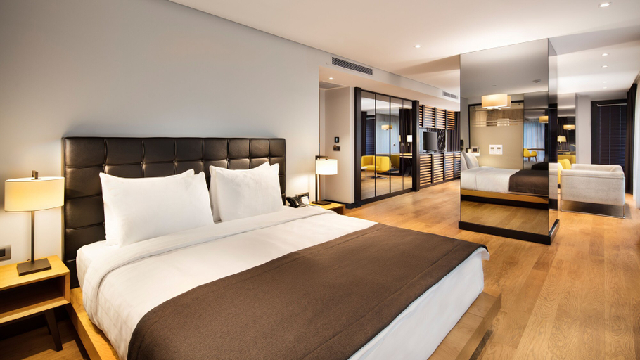 Bedroom 3, Metropolitan Hotels Bosphorus, Beyoğlu