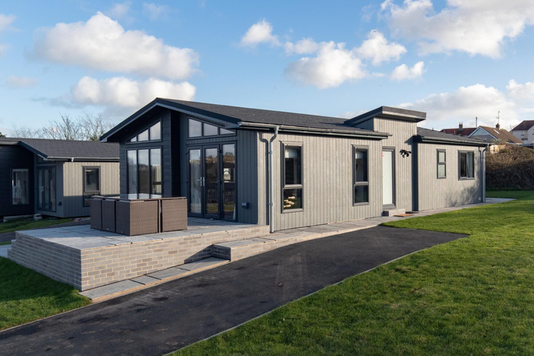 Exterior & Views, Hiraeth - Luxury Lodge With Hot Tub Close to Beach, Pembrokeshire