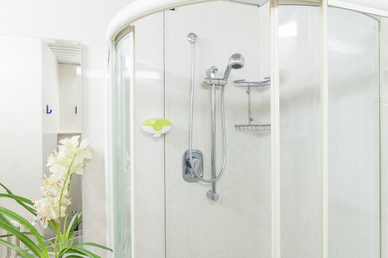Bathroom 4, Hotel San Marco, Prato