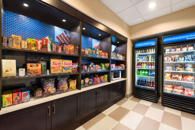 Food & Drinks 5, Hampton Inn & Suites Corpus Christi, Nueces