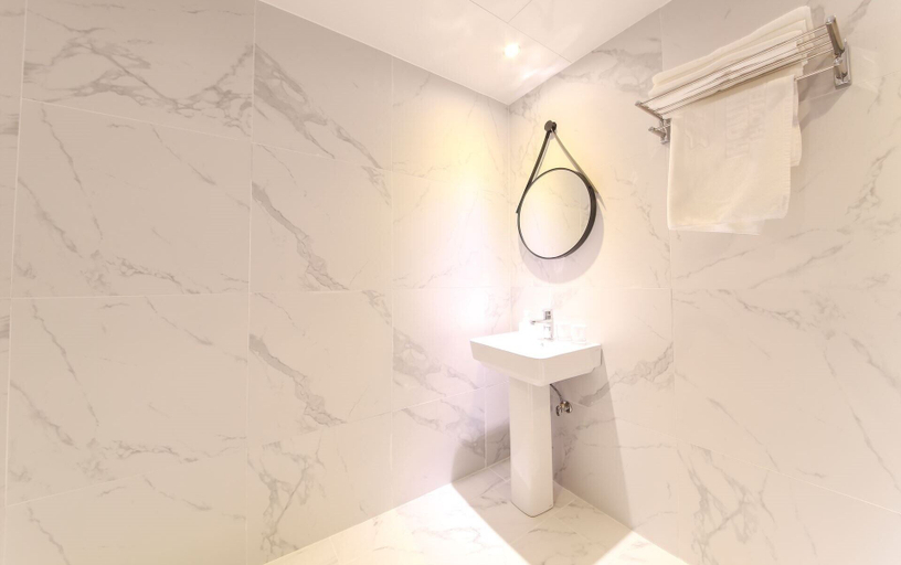 Bathroom 3, Hound Hotel Sasang, Sasang