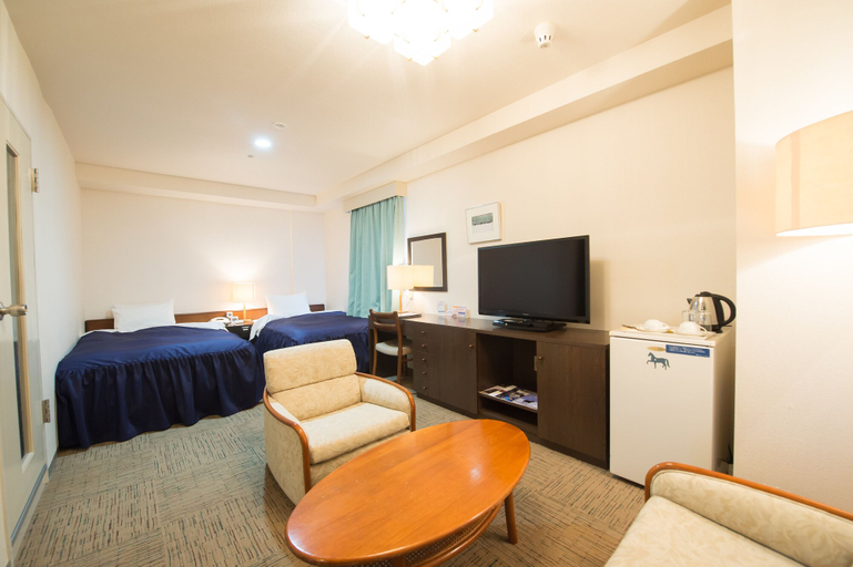Bedroom 3, Shizunai Eclipse Hotel, Shinhidaka