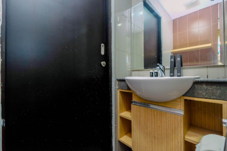 Bedroom 3, Enjoy 1BR Apartment at Atlanta Residence By Travelio, Depok