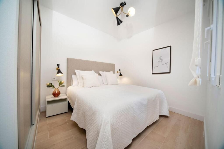 Bedroom 1, Real Segovia Apartments, Segovia