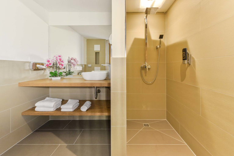 Bathroom 4, Haunstetter Hof, Augsburg