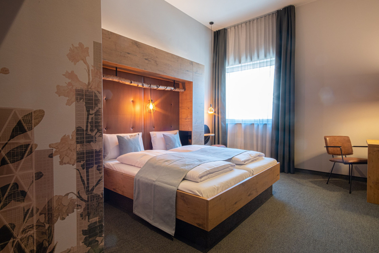 Bedroom 4, RiKu HOTEL Göppingen, Göppingen