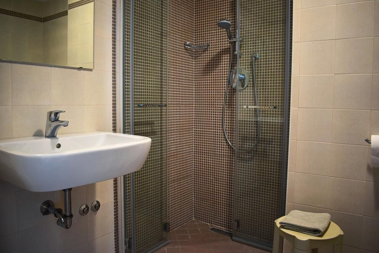 Bathroom 3, Hotel Igea Spiaggia, Rimini