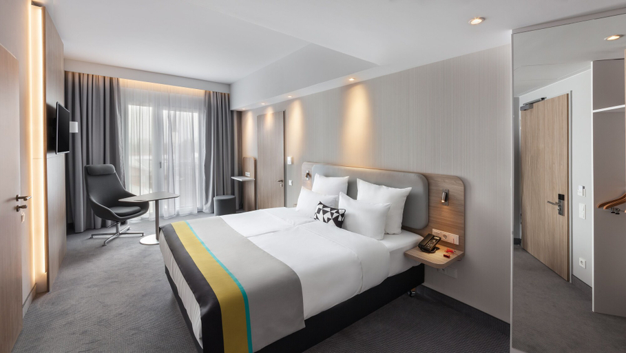 Bedroom 5, Holiday Inn Express MUNICH - CITY EAST by IHG, München