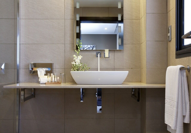 Bathroom 4, Rysara Hotel, Dakar