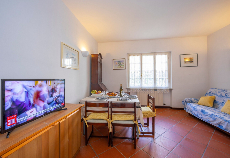 Living area 2, Chiesina, Massa Carrara