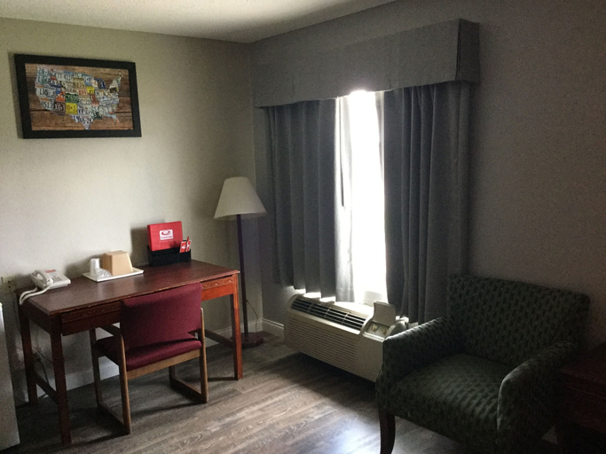 Others 5, Econo Lodge Lincoln, Lancaster