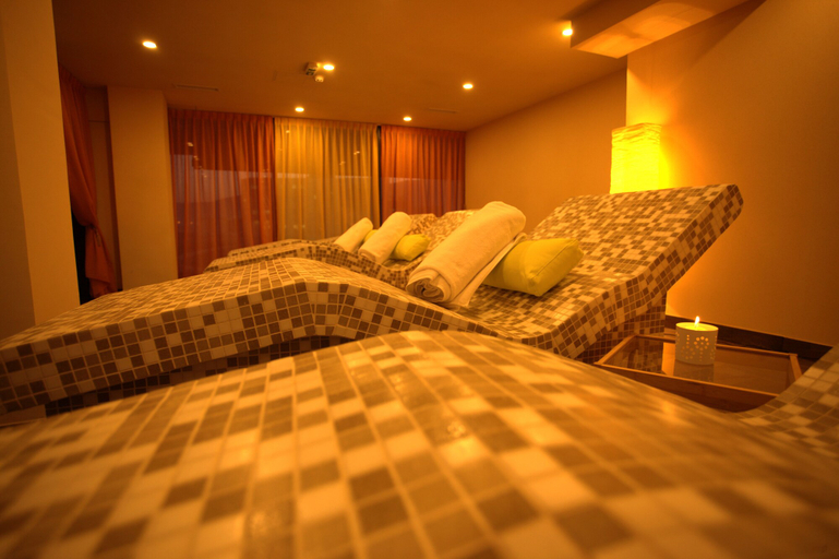 Bedroom 3, Malak Regency Hotel, Sarajevo