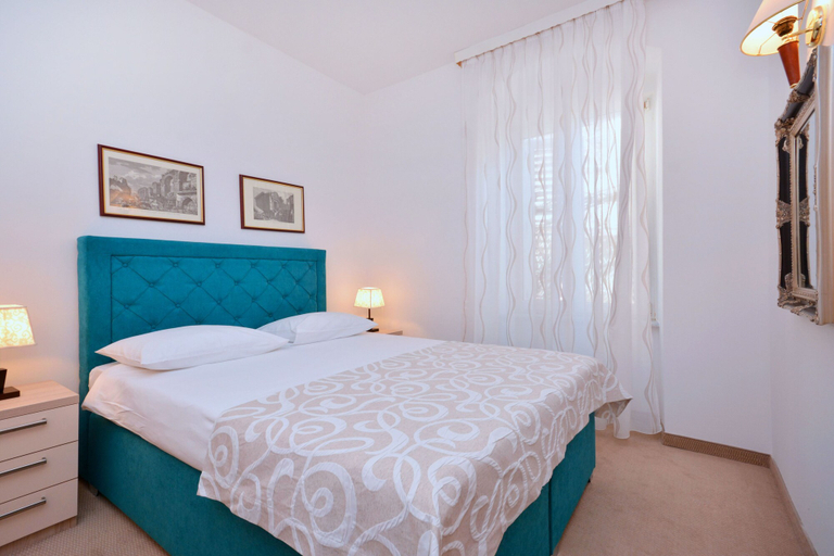 Bedroom 2, Hotel Adriana, Split