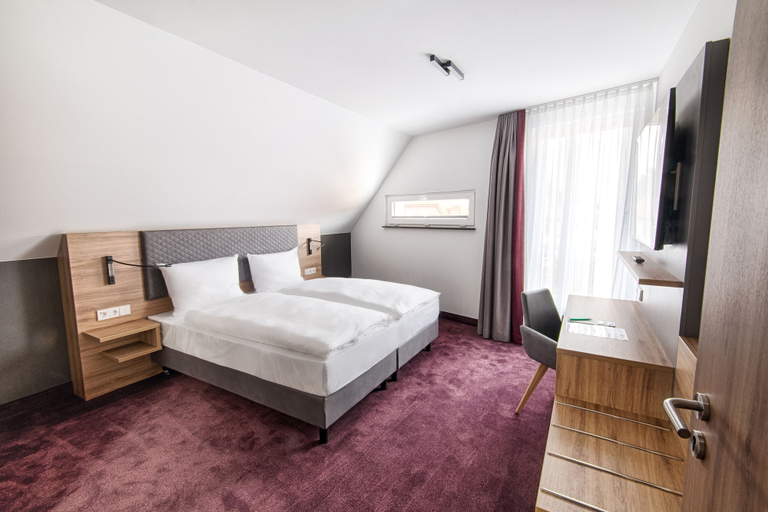 Bedroom 3, Hotel Kupferzell, Hohenlohekreis