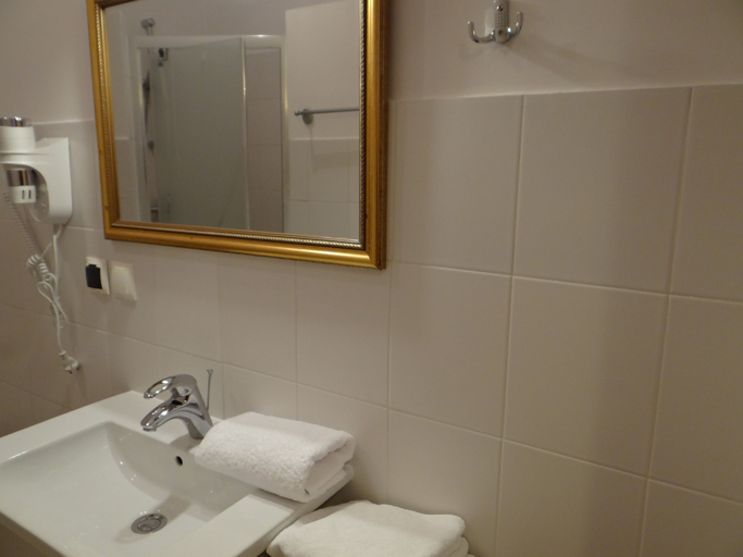 Bathroom 3, Boutique Aparthotel & Apartments, Kraków City